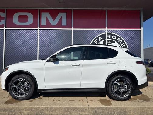 Milano White 2026 Alfa Romeo Stelvio AWD