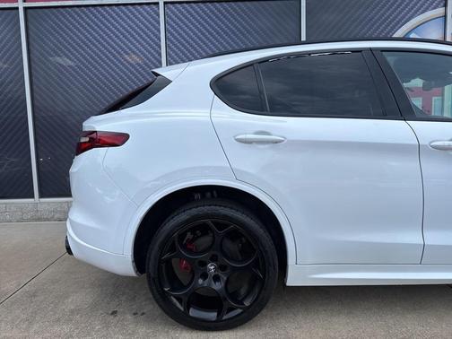 2022 Alfa Romeo Stelvio Ti