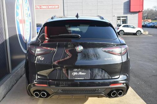 2024 Alfa Romeo Stelvio Quadrifoglio