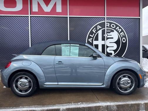 2016 Volkswagen Beetle 1.8T Denim