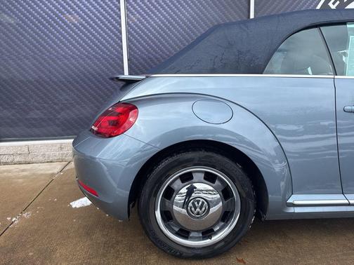 2016 Volkswagen Beetle 1.8T Denim
