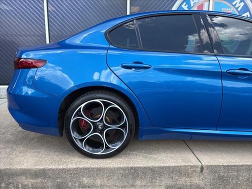 2022 Alfa Romeo Giulia Veloce
