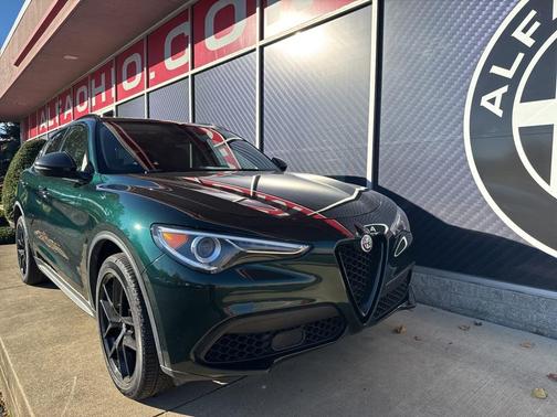 2019 Alfa Romeo Stelvio Sport