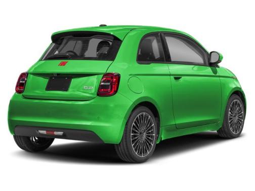 2025 FIAT 500e Icona FWD