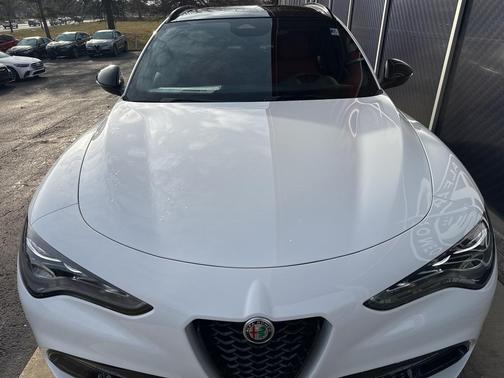 2025 Alfa Romeo Stelvio Sprint AWD
