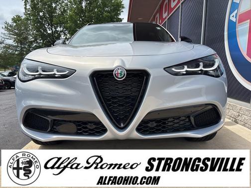 2025 Alfa Romeo Stelvio Sprint AWD