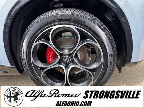 2025 Alfa Romeo Stelvio Sprint AWD