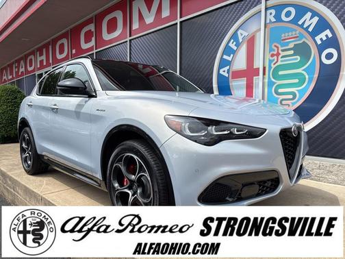 2025 Alfa Romeo Stelvio Sprint AWD