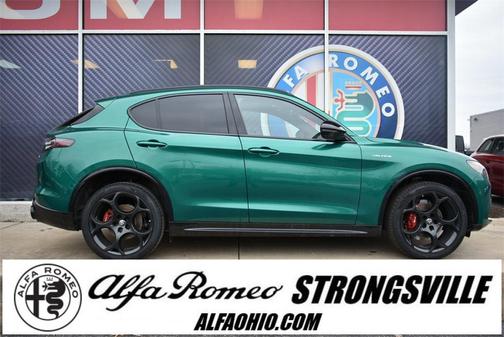 2025 Alfa Romeo Stelvio Sprint AWD