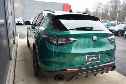 2025 Alfa Romeo Stelvio Sprint AWD