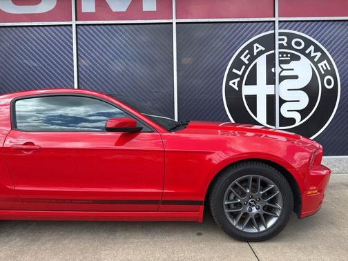 Race Red 2014 Ford Mustang V6 Premium