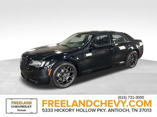 2023 Chrysler 300 Touring