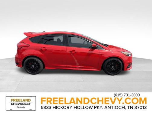 Race Red 2016 Ford Focus ST Base