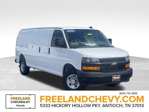 Summit White 2025 Chevrolet Express 3500 Work Van