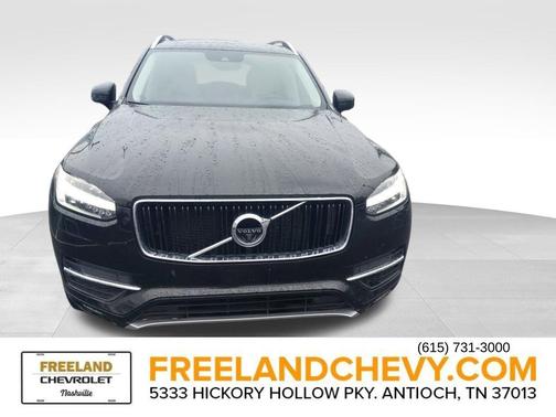 Onyx Black Metallic 2017 Volvo XC90 T6 Momentum