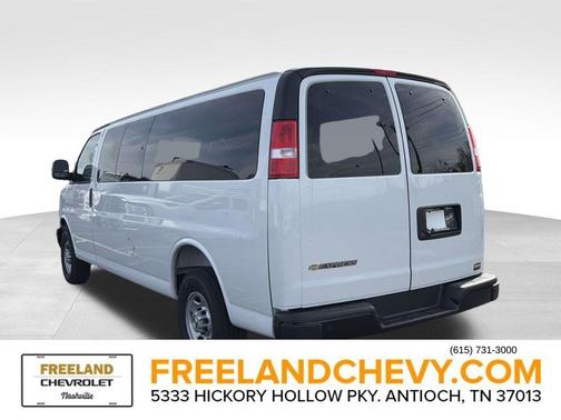 2025 Chevrolet Express 3500 LS