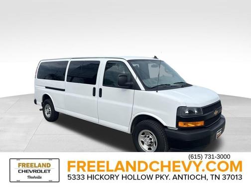 2022 Chevrolet Express 3500 LS