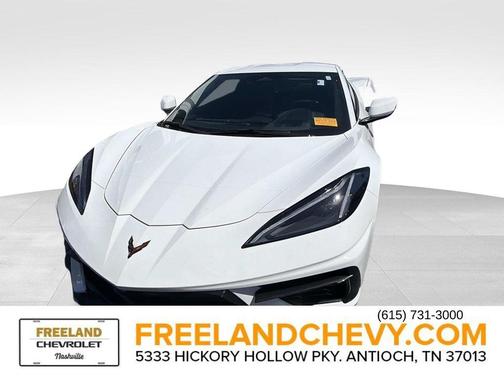Arctic White 2024 Chevrolet Corvette Stingray w/1LT