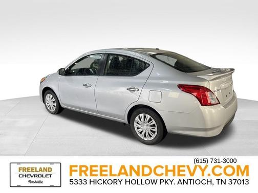 2016 Nissan Versa 1.6 SV