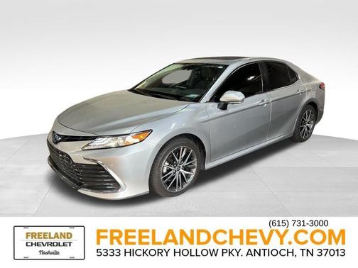 2023 Toyota Camry Hybrid XLE