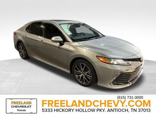 2023 Toyota Camry Hybrid XLE