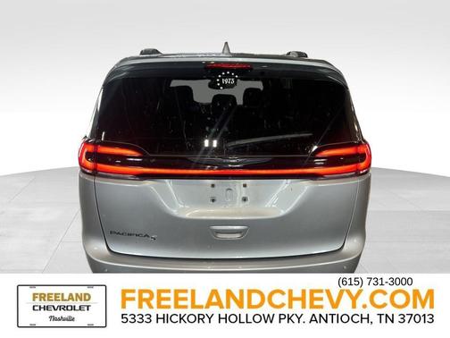 2021 Chrysler Pacifica Touring