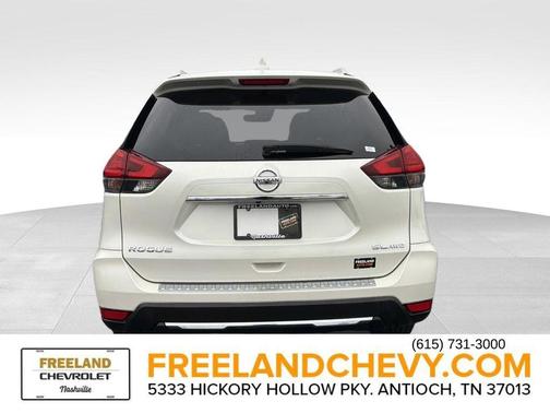 2017 Nissan Rogue SL