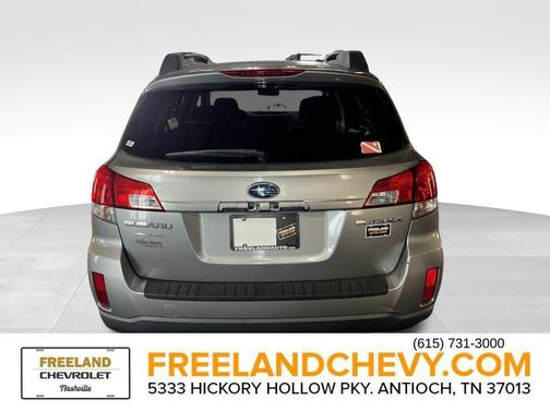2010 Subaru Outback 2.5i Premium
