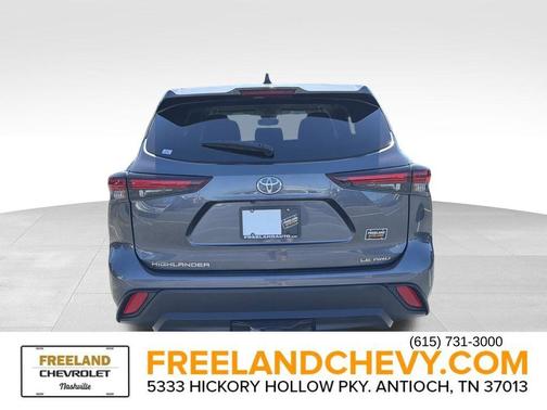 Magnetic Gray Metallic 2024 Toyota Highlander LE