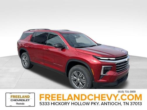 2025 Chevrolet Traverse LT