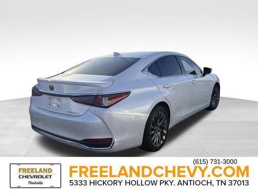 2024 Lexus ES 300h Ultra Luxury