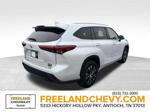 Pearl 2023 Toyota Highlander XLE