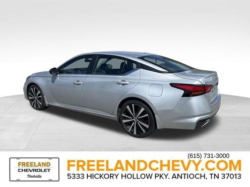 2022 Nissan Altima 2.5 SR