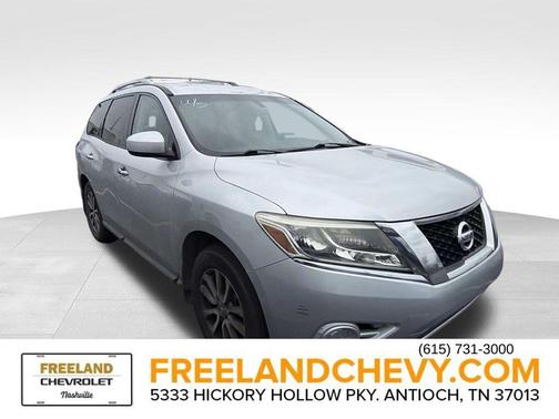 2013 Nissan Pathfinder SV