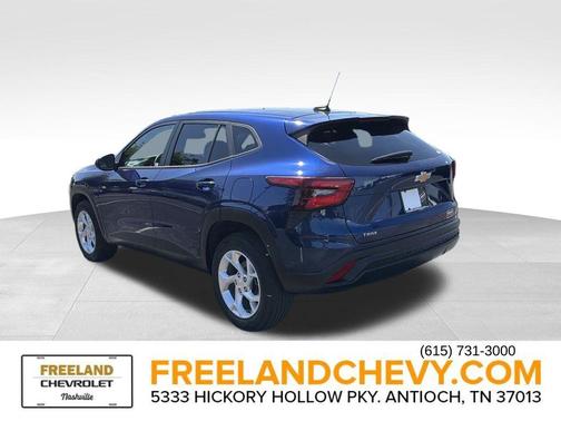 Blue Glow Metallic 2024 Chevrolet Trax LS