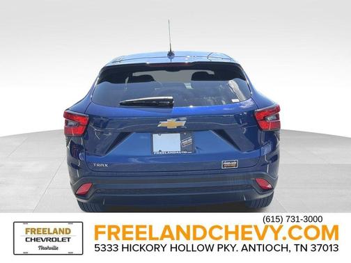 Blue Glow Metallic 2024 Chevrolet Trax LS