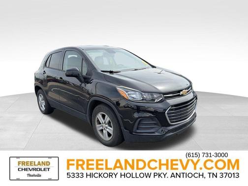 Mosaic Black Metallic 2020 Chevrolet Trax LS