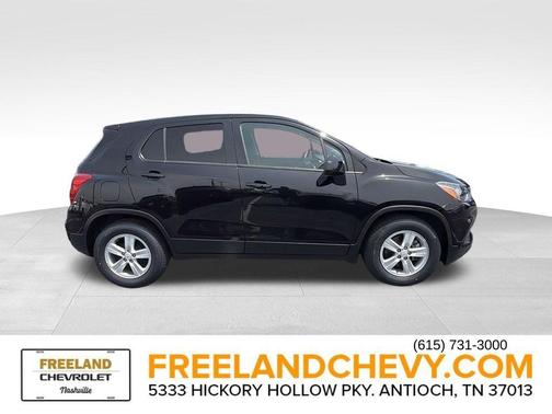 Mosaic Black Metallic 2020 Chevrolet Trax LS
