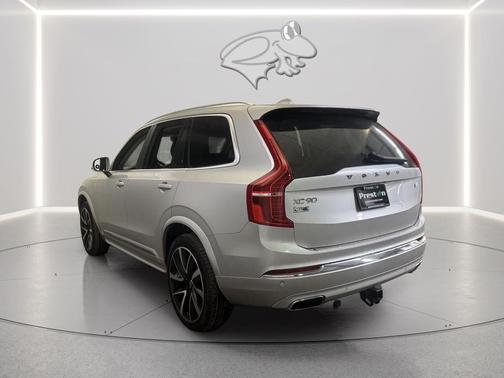 2021 Volvo XC90 Recharge Plug-In Hybrid T8 Inscription Expression 7 Passenger