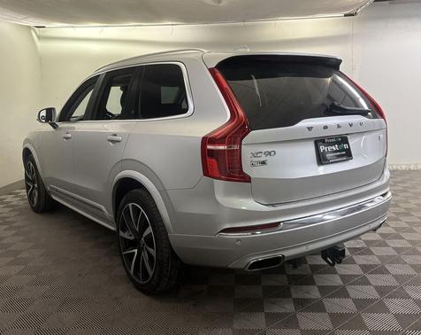2021 Volvo XC90 Recharge Plug-In Hybrid T8 Inscription Expression 7 Passenger