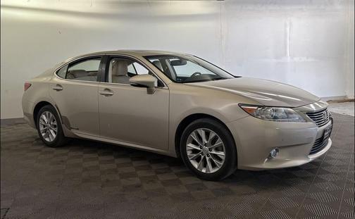 2013 Lexus ES 300h Base