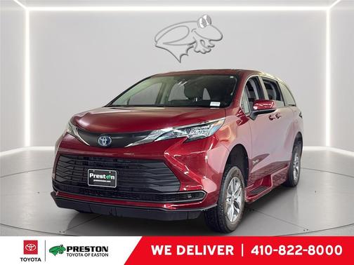 Ruby Flare Pearl 2023 Toyota Sienna LE