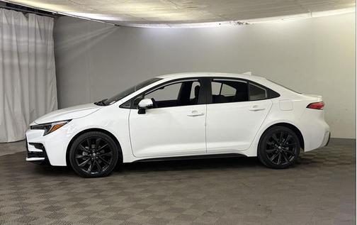 Ice Cap 2026 Toyota Corolla Hybrid SE