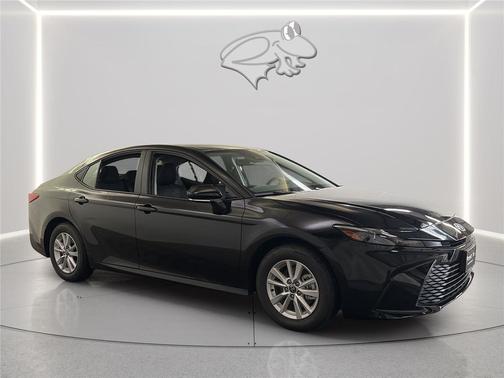 Midnight Black Metallic 2026 Toyota Camry LE