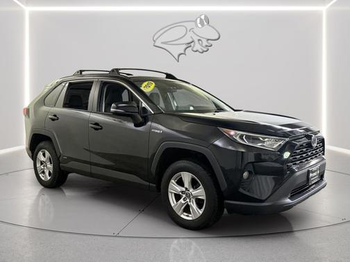 2019 Toyota RAV4 Hybrid XLE