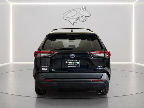 2019 Toyota RAV4 Hybrid XLE