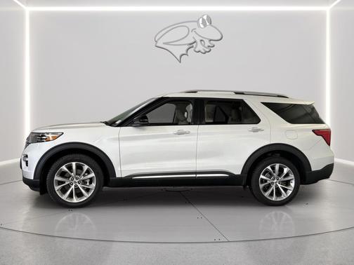 STAR WHITE MET TRI-COAT 2023 Ford Explorer Platinum