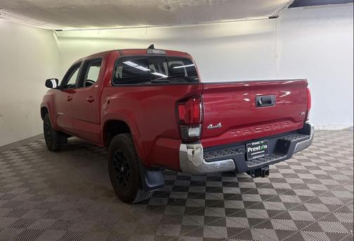 Barcelona Red Metallic 2019 Toyota Tacoma SR5