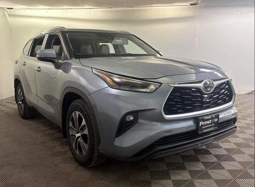 2021 Toyota Highlander Hybrid XLE
