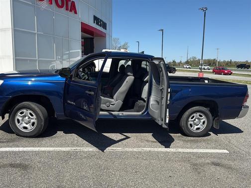 2014 Toyota Tacoma SR5